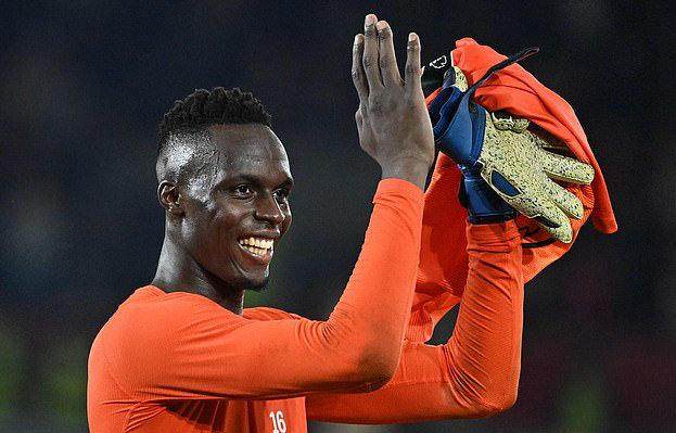 【人物】落选金球后献神扑 被忽视的他已是英超最强