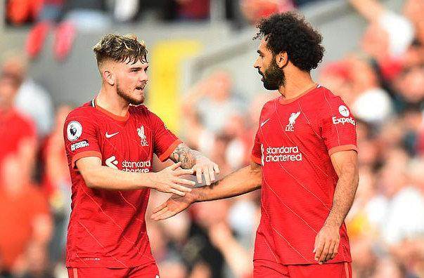 1630226000739034663.jpg 47216695-9936287-image-a-23_1630181164618.jpg